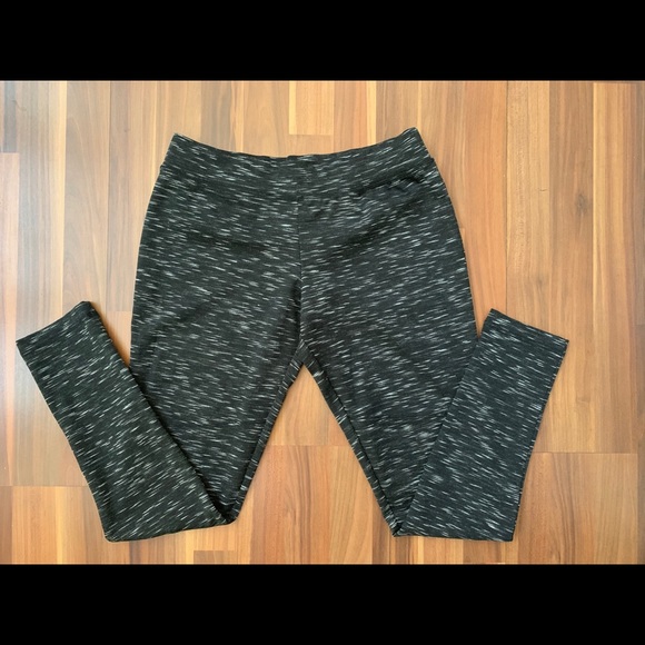 Women’s Merona Set - Picture 2 of 9